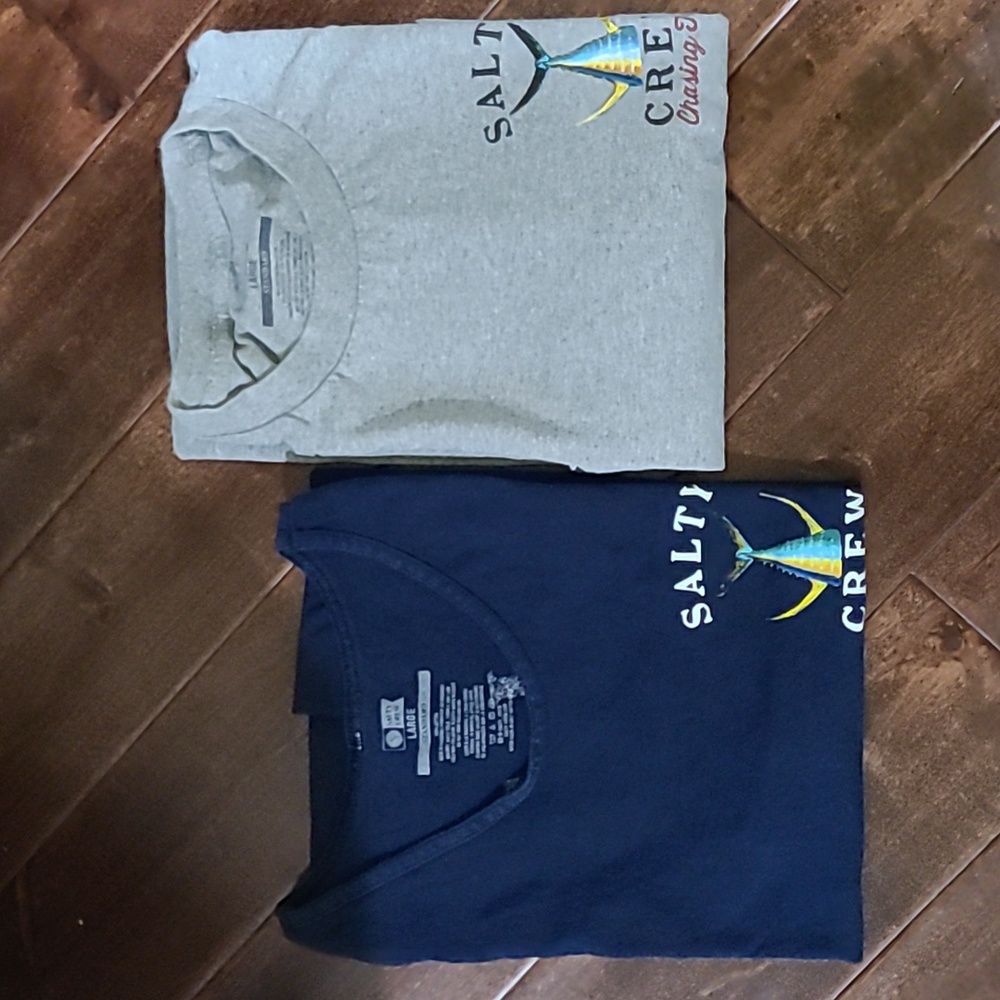 Salty Crew T-shirt & Tank Top